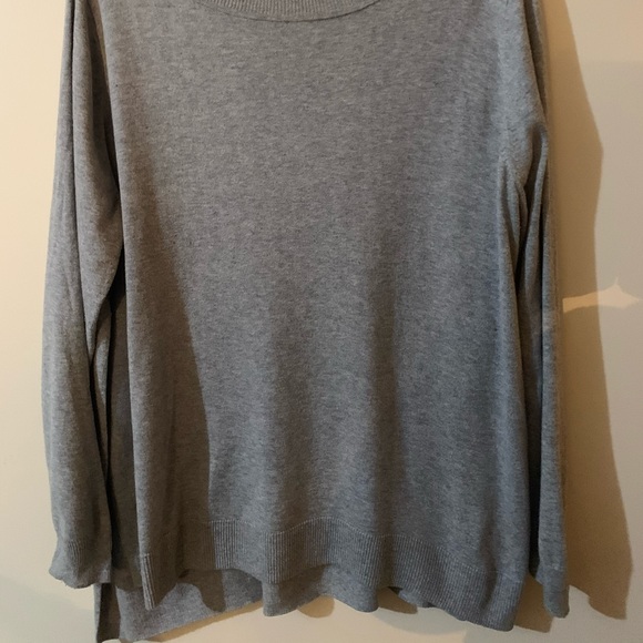 Sweater - Picture 4 of 4